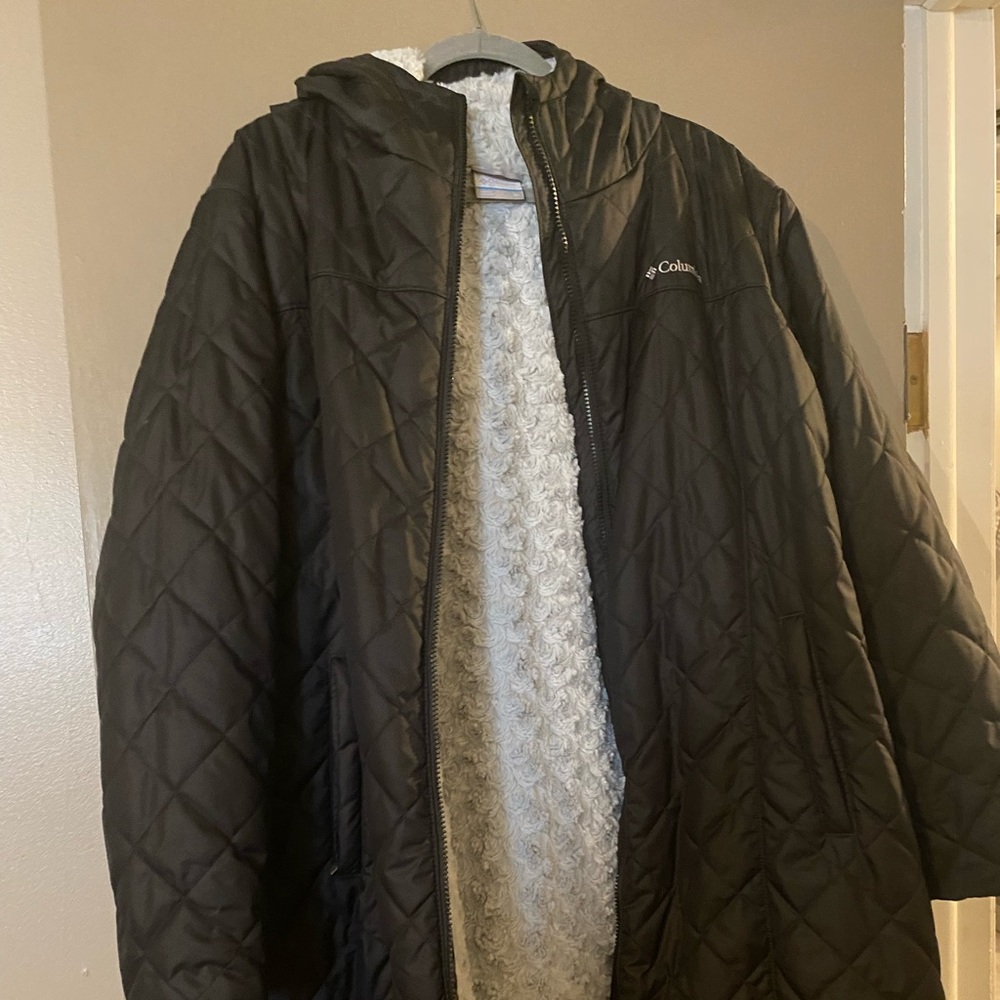 Columbia Black Copper Crest Long Jacket 3X Worn Twice Excellent Condition